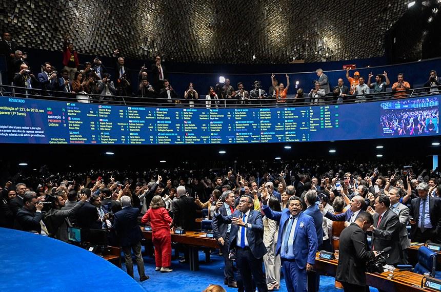 Fim da escala 6x1 aprovado no Senado: Entenda os impactos práticos no Transporte e na Logística